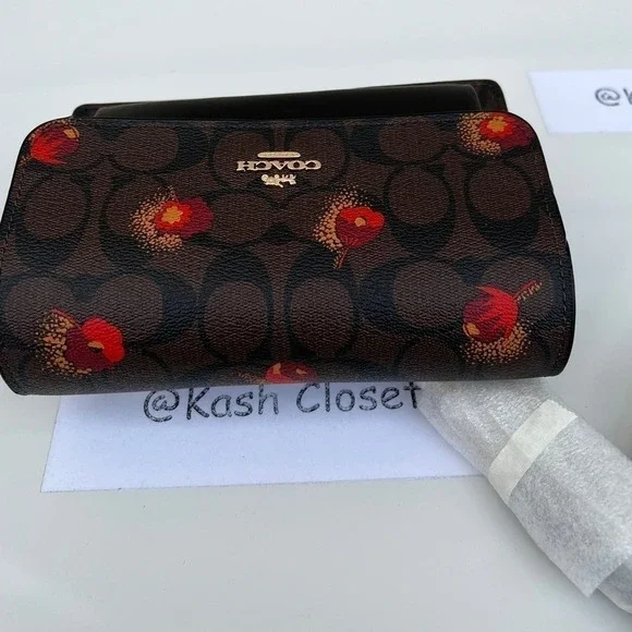 COACH Belt Bag Foldover In Signature Canvas With Pop Floral Print - Picture 4 of 11